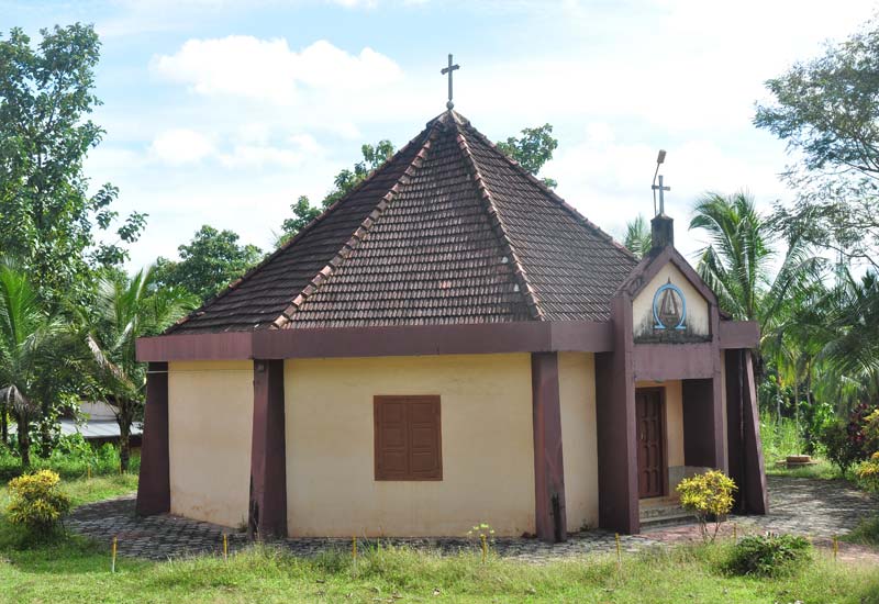 Kodukulanji, St. John's Malankara Catholic Church
